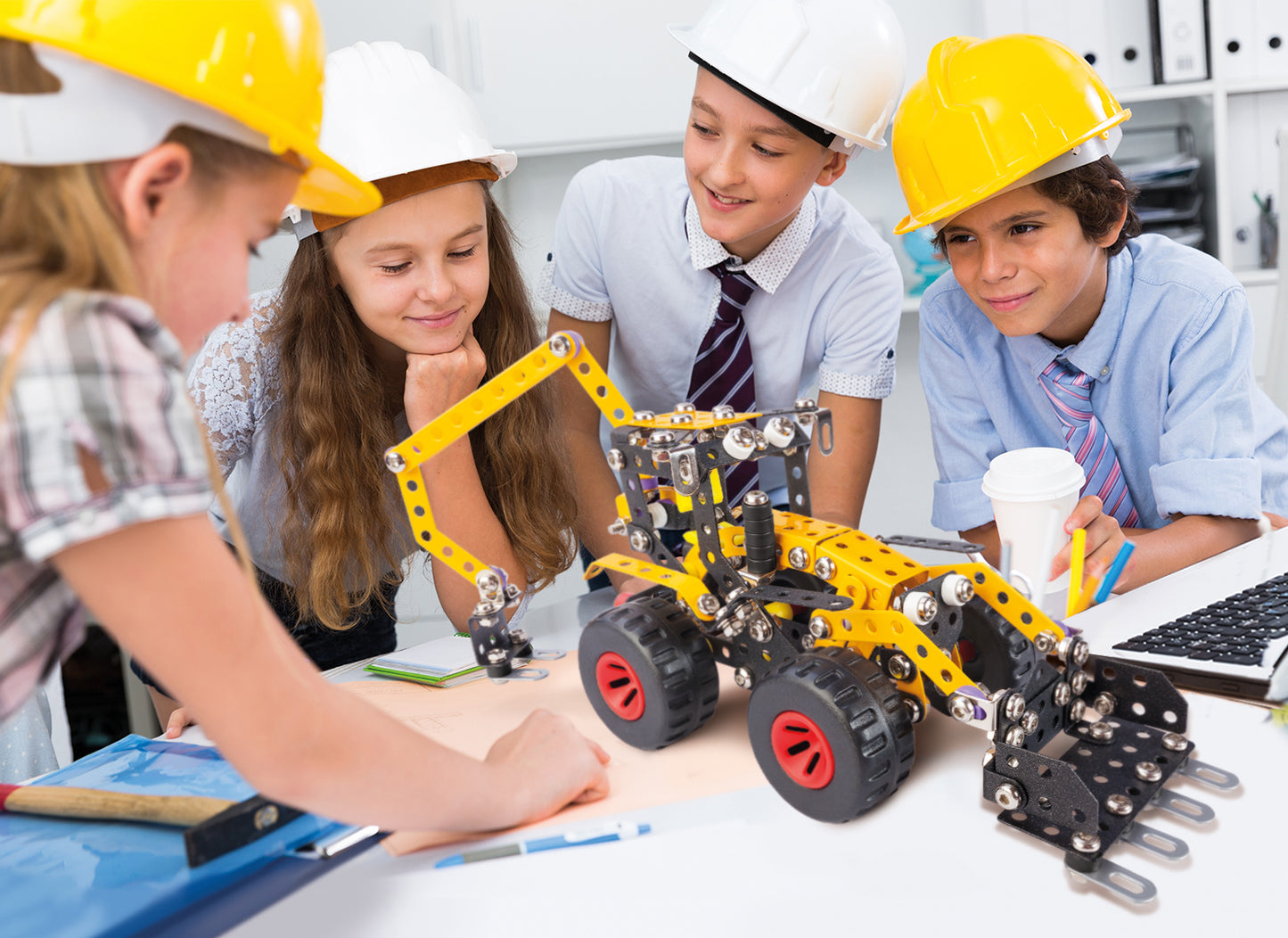 Constructor Pro – Noah